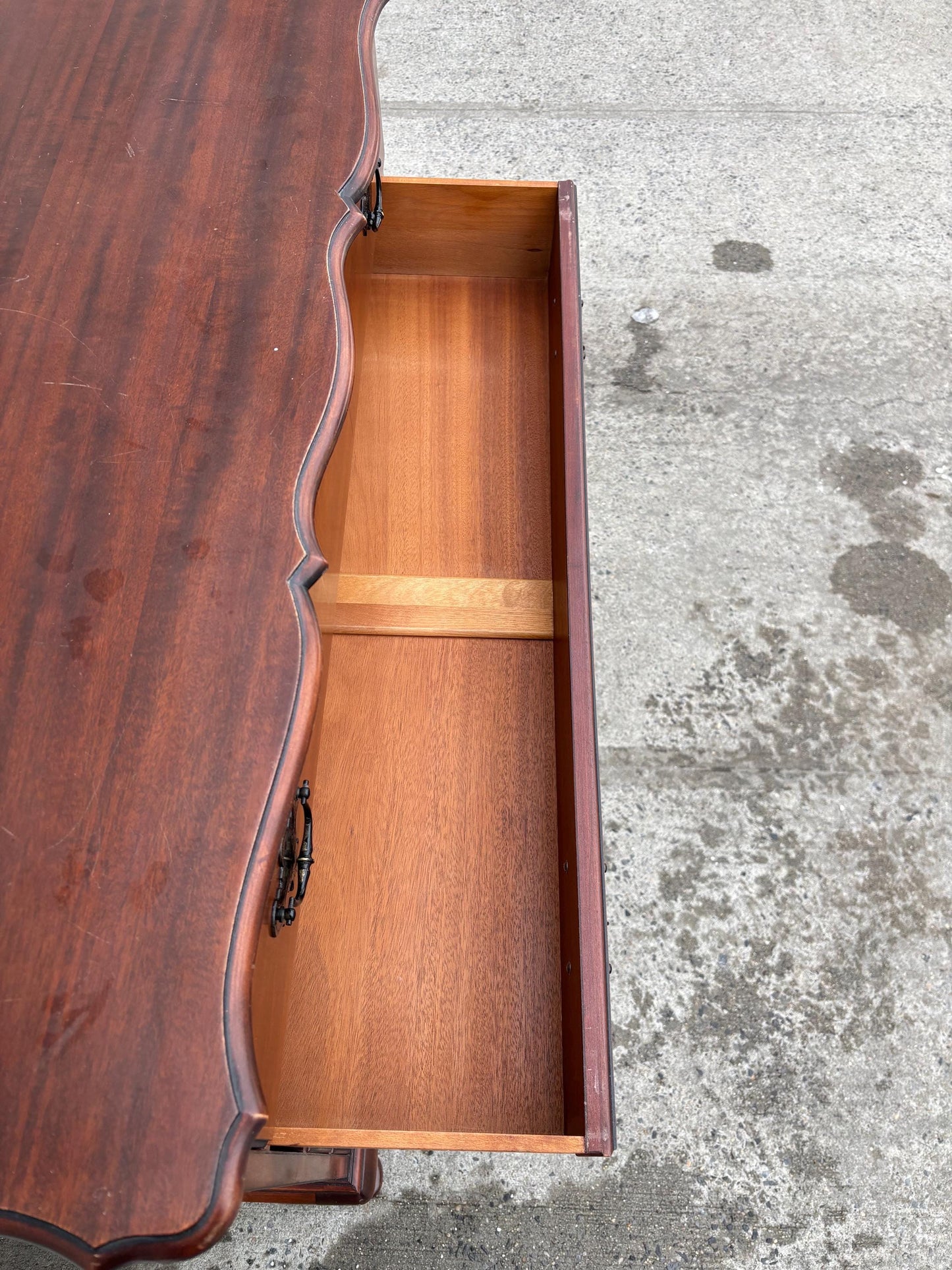 Cherry Queen Anne Style 4 Drawer Dresser