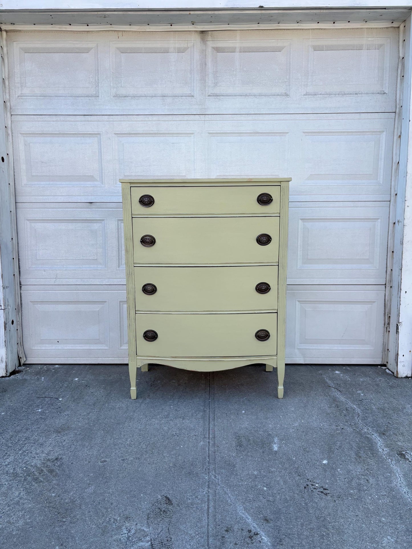 Vintage Painted Dresser Serpentine Front Chest Cream Cottage Farmhouse 4 Drawer Chest French Country Style