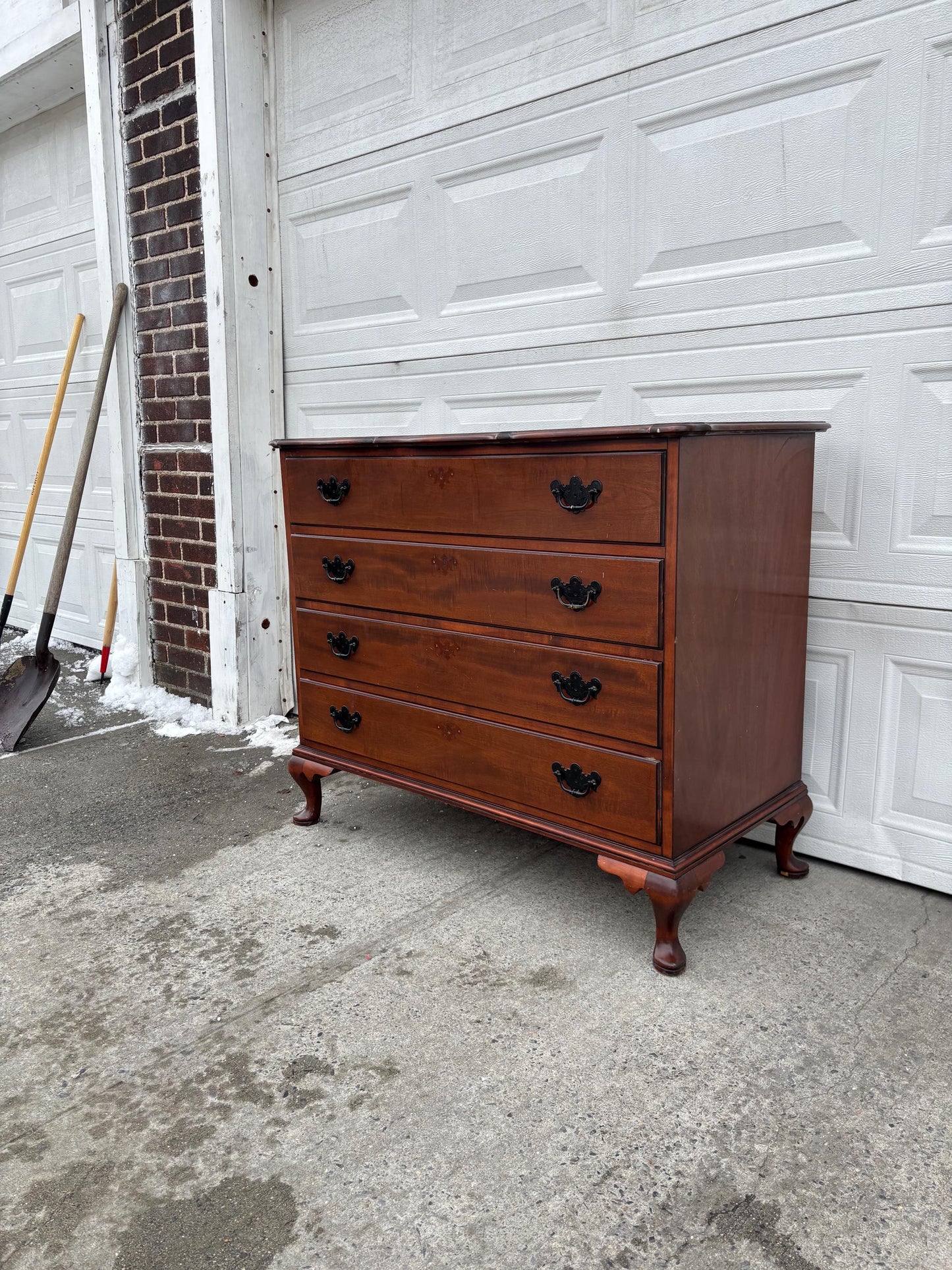Cherry Queen Anne Style 4 Drawer Dresser