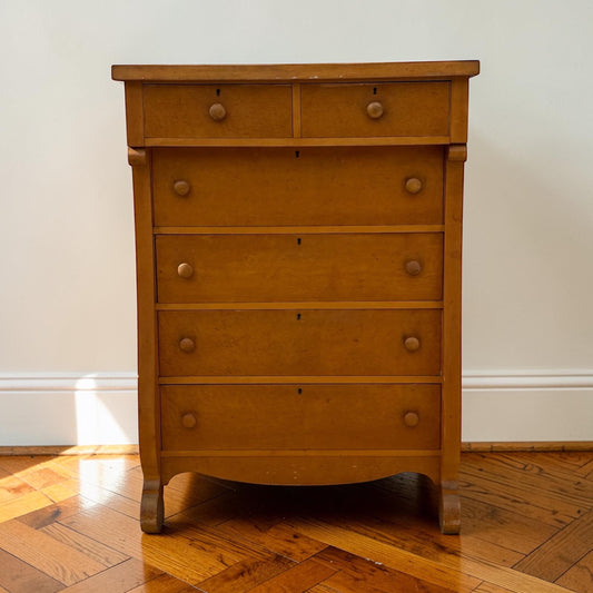 Antique Maple Chest of Drawers with Two Over Four Layout