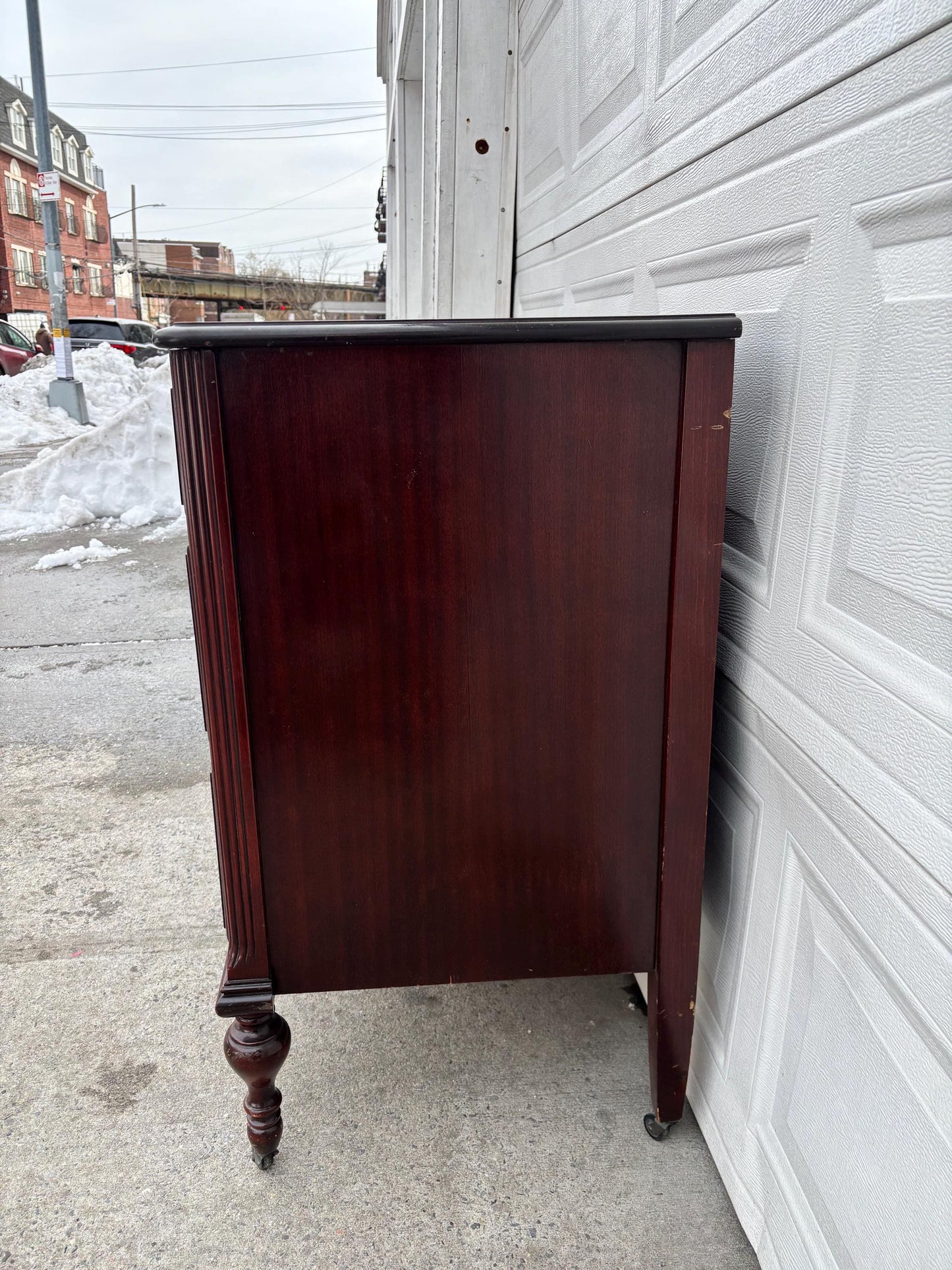 Mahogany 3 Drawer Dresser on Casters
