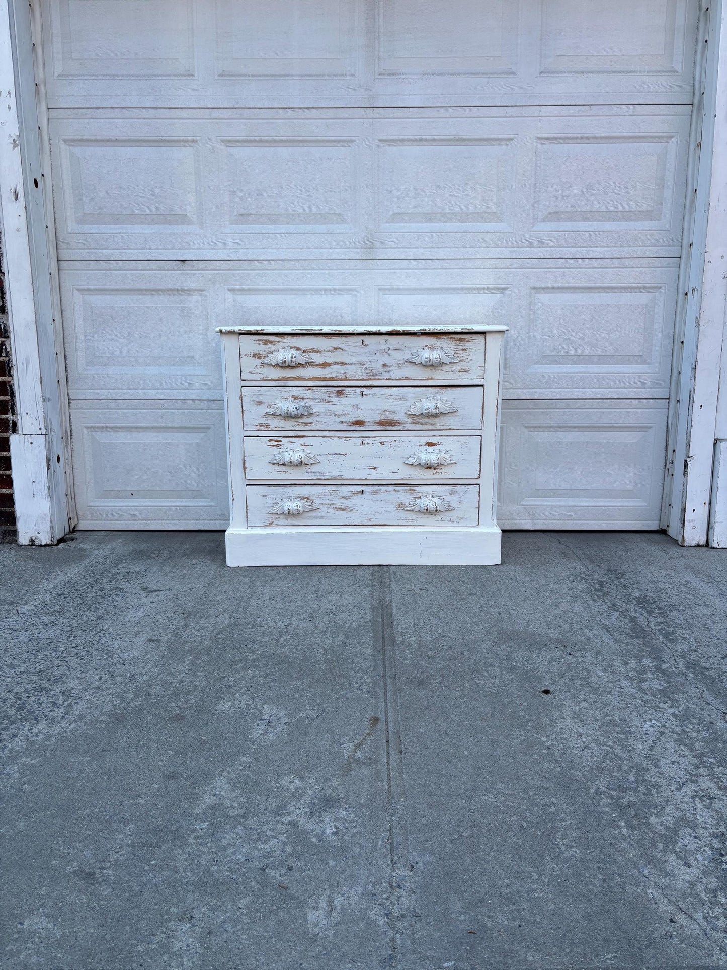 White Farmhouse Dresser with Carved Drawers