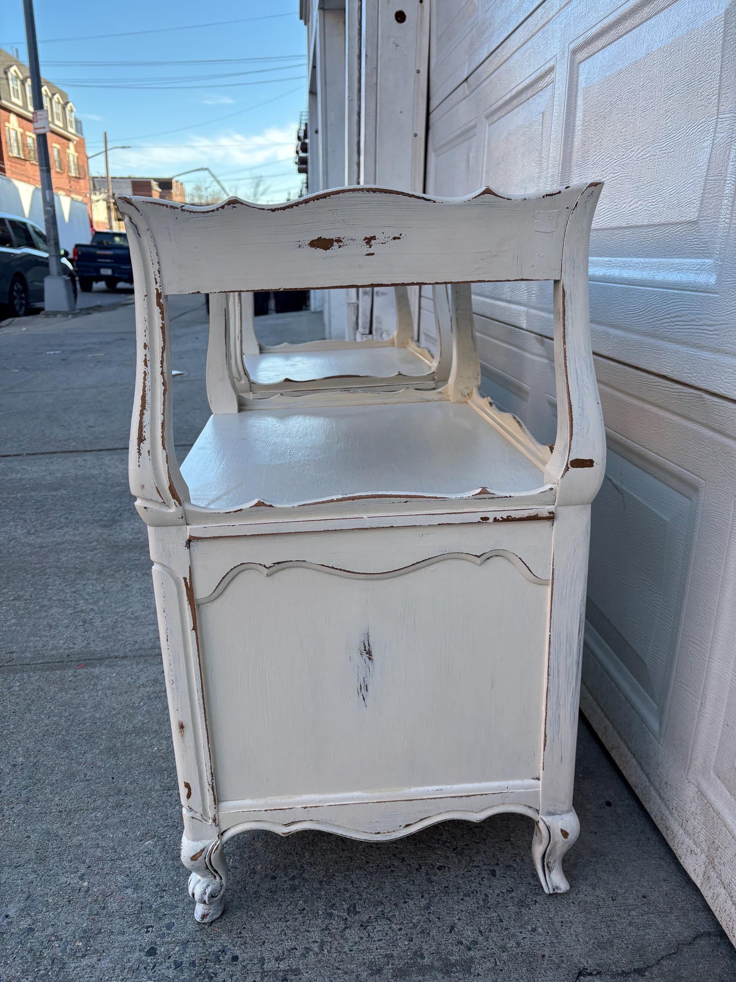 Pair Vintage French Provincial Nightstands White Distressed Cabinet Side Tables Hollywood Regency