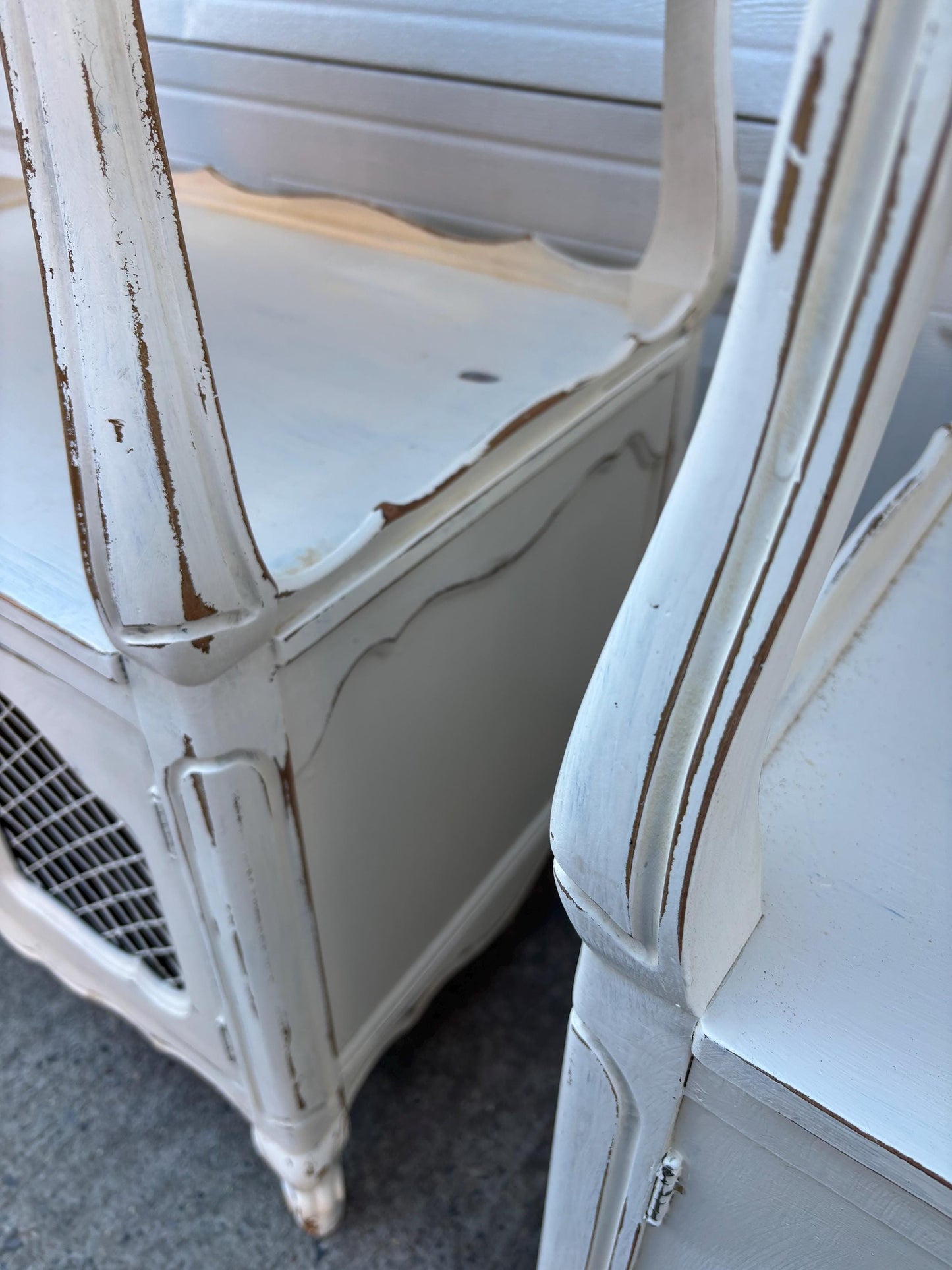 Pair Vintage French Provincial Nightstands White Distressed Cabinet Side Tables Hollywood Regency