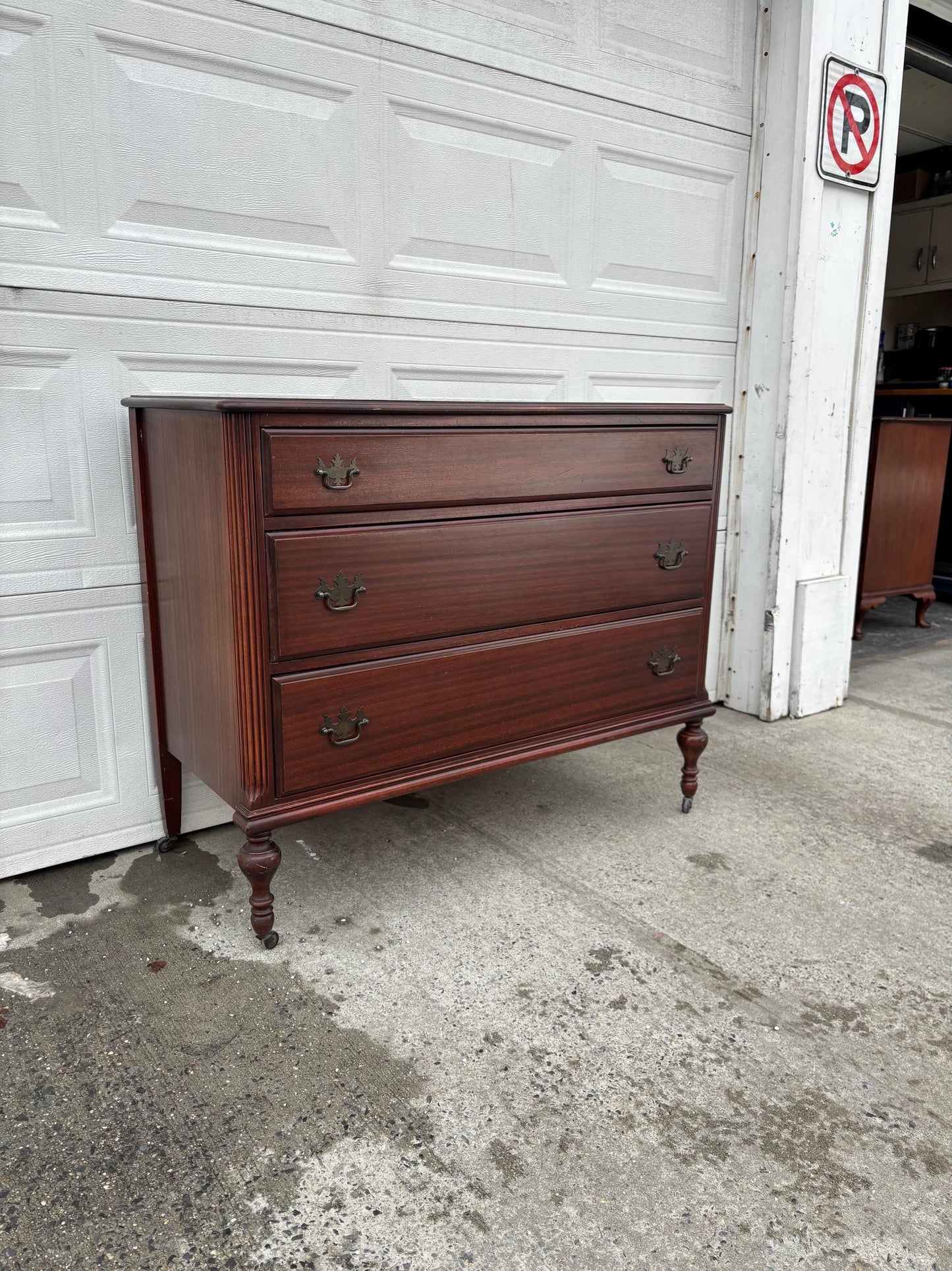 Mahogany 3 Drawer Dresser on Casters