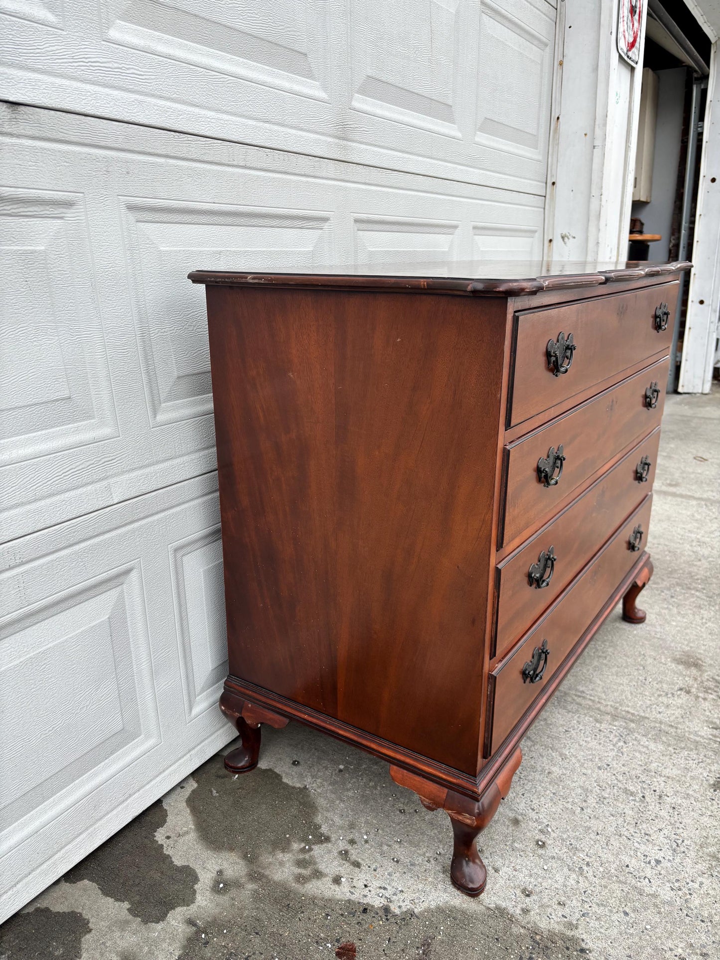 Cherry Queen Anne Style 4 Drawer Dresser