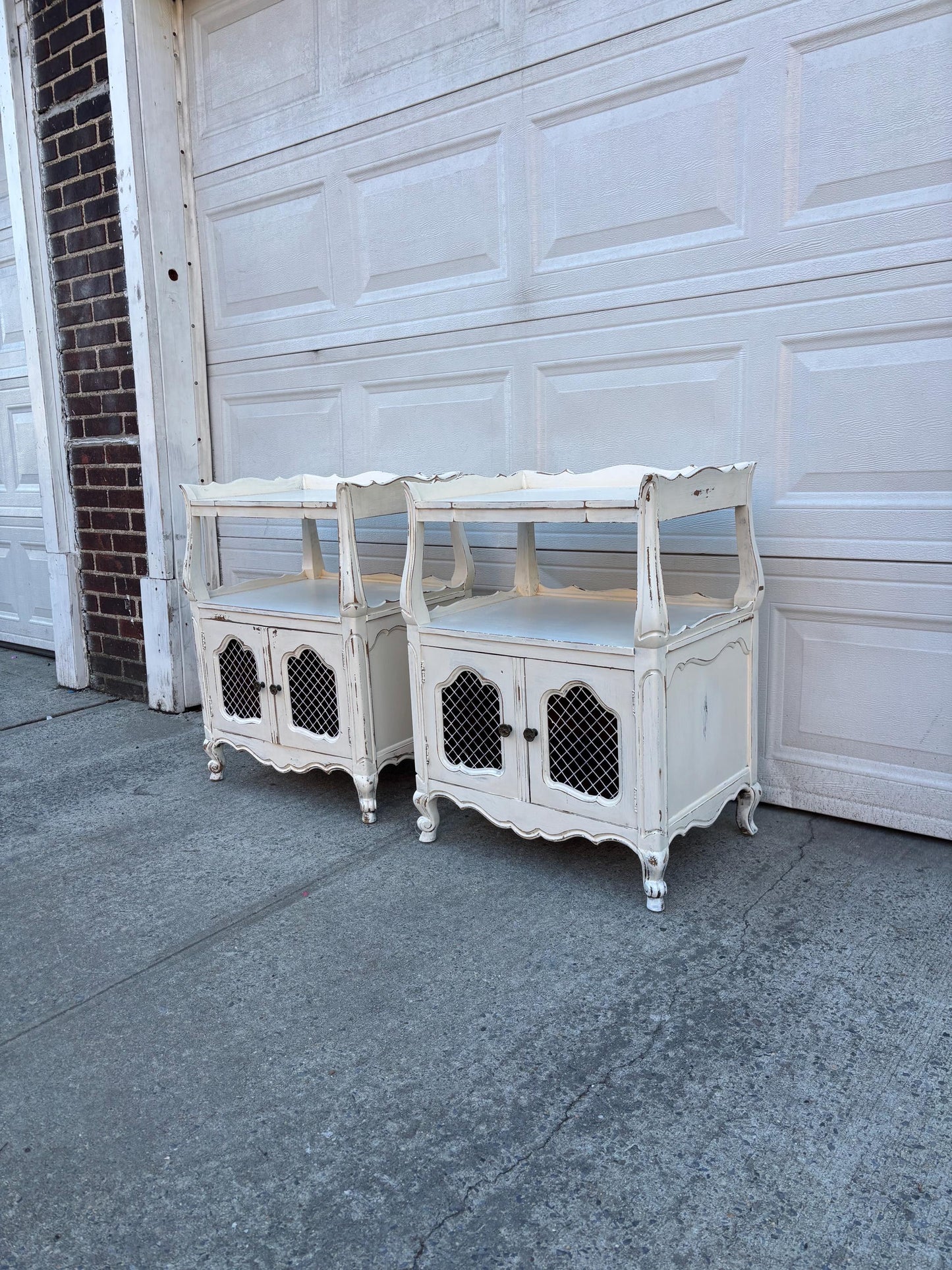 Pair Vintage French Provincial Nightstands White Distressed Cabinet Side Tables Hollywood Regency